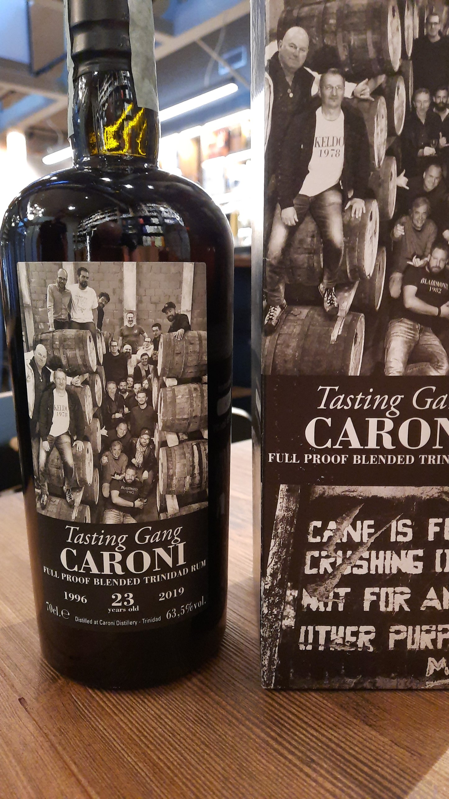 Caroni tasting gang 1996-2019 23y 63,5%