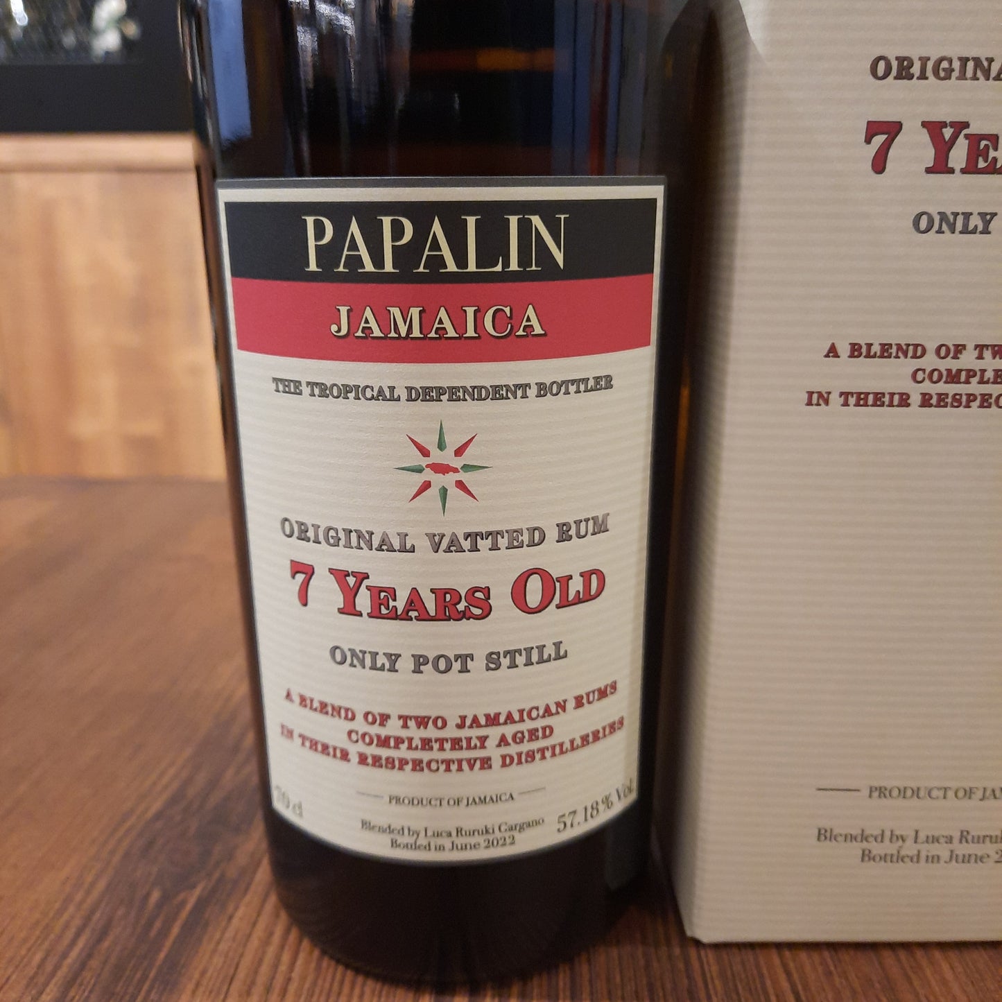 Papalin Jamaica 7 Years Old 57.18% Full Proof