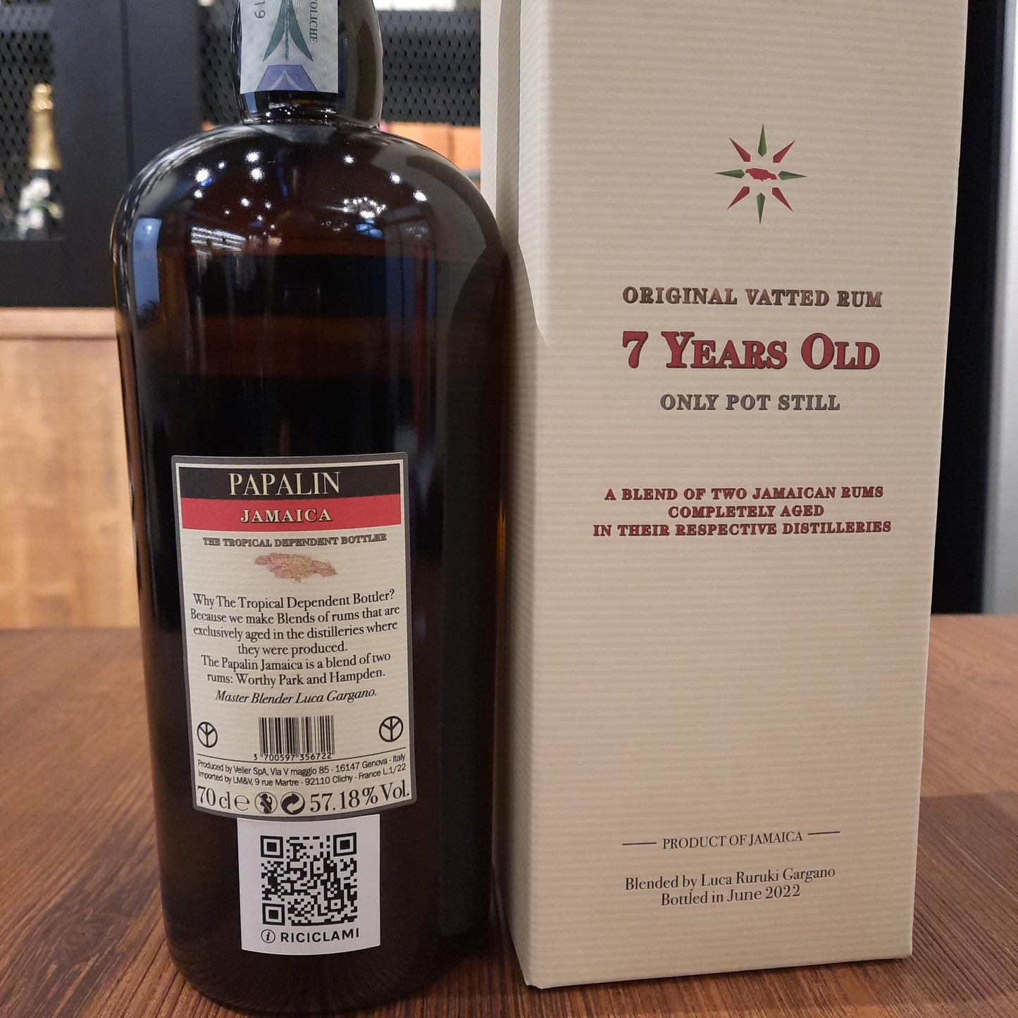 Papalin Jamaica 7 Years Old 57.18% Full Proof