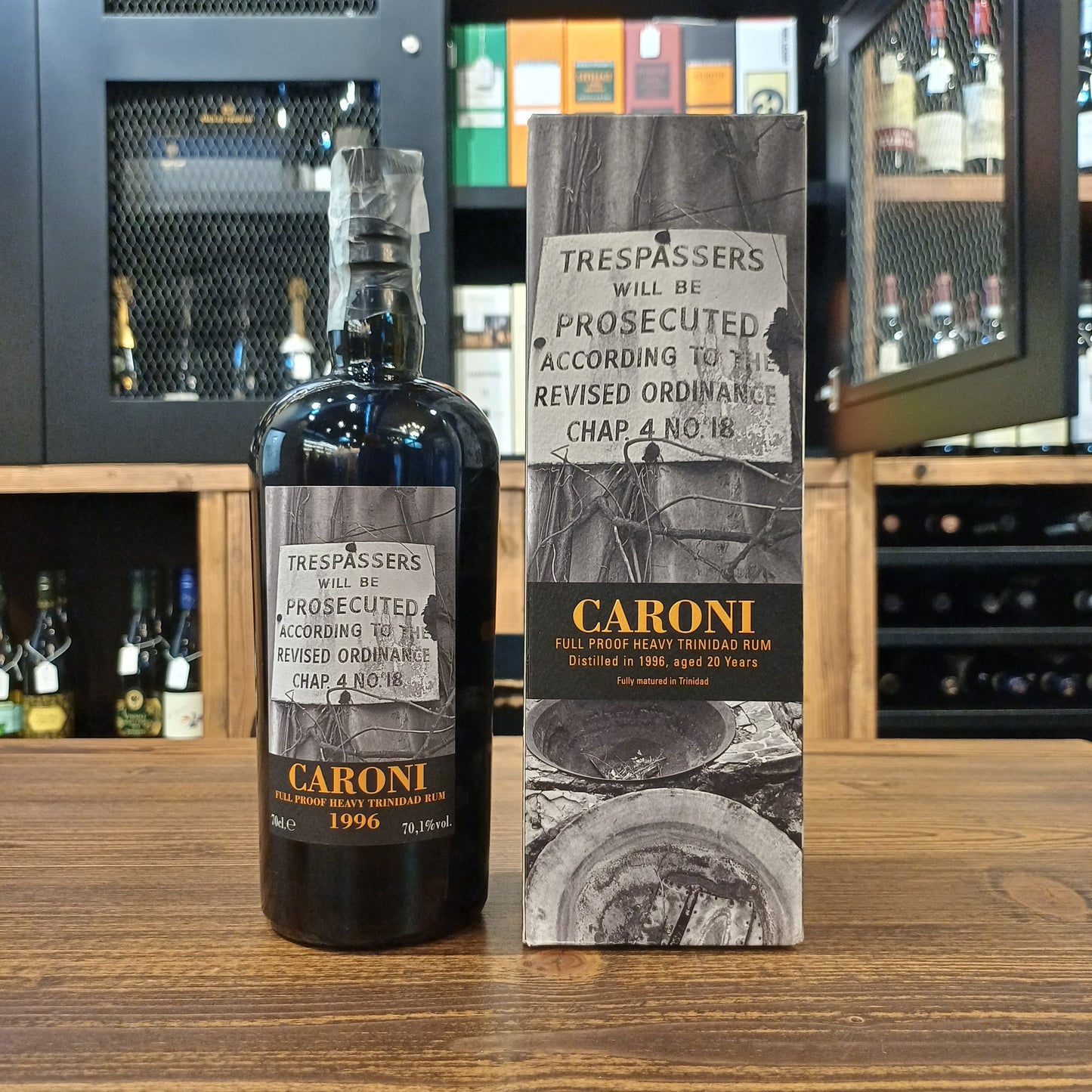 Caroni 1996 Trespassers Full Proof Heavy Trinidad Rum 20 y.o. 70,1%