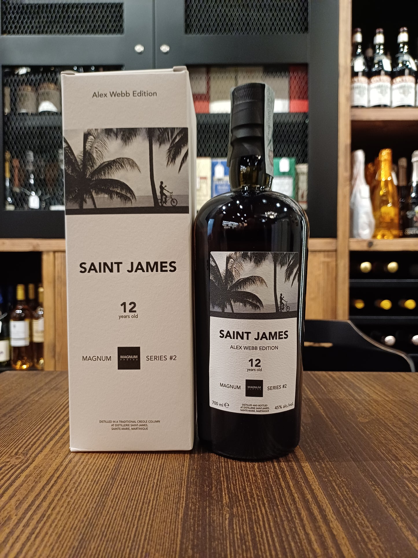 Rum Magnum serie #2 Saint James 12yo 2010 45%