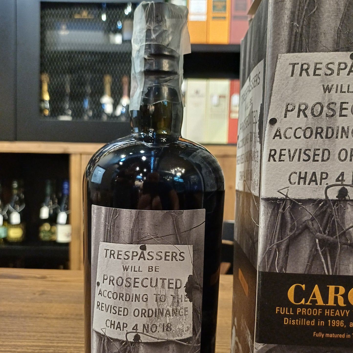 Caroni 1996 Trespassers Full Proof Heavy Trinidad Rum 20 y.o. 70,1%