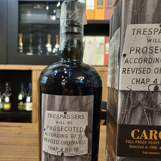 Caroni 1996 Trespassers Full Proof Heavy Trinidad Rum 20 y.o. 70,1%