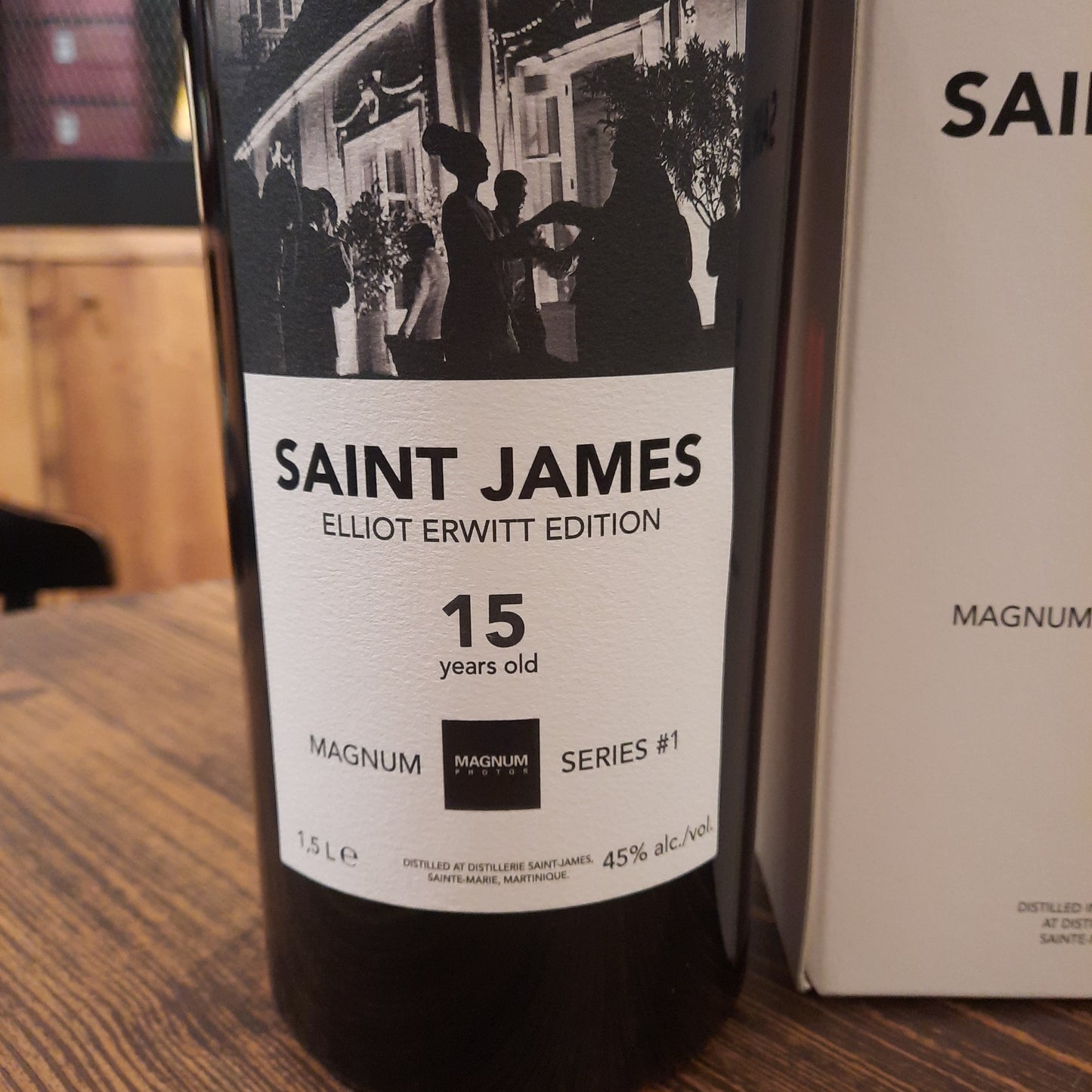 Rum Saint James 15 years Magnum Series Elliott Erwitt 45% 1.5l