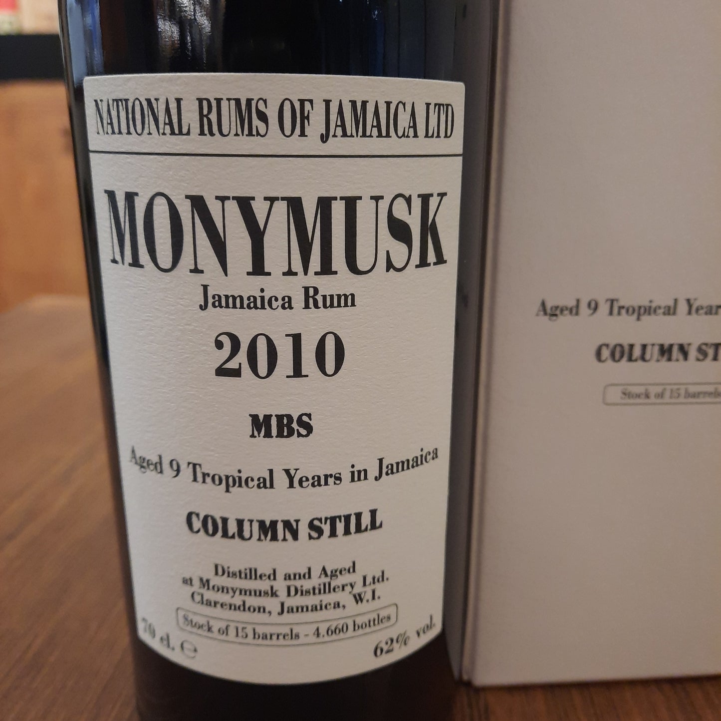 Rum Monymusk 2010 mbs 9 years 62%