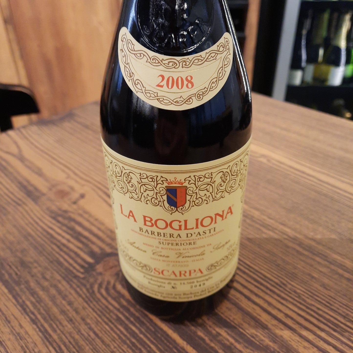 La Bogliona shoe 2008 Barbera d'Asti Superiore 75cl 14%