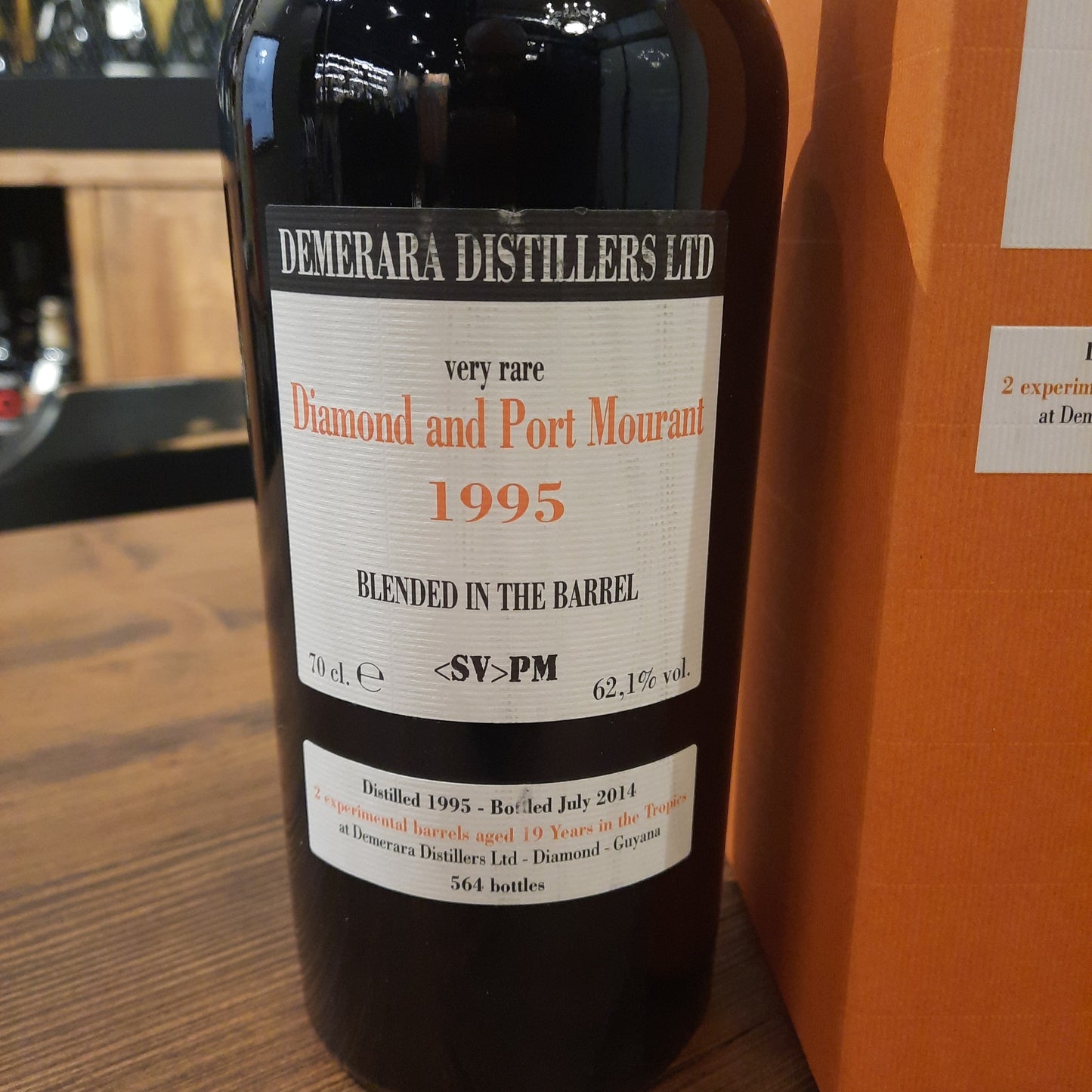 Diamond and Port Mourant 1995 Blended in the Barrel <SV> PM 62,1%