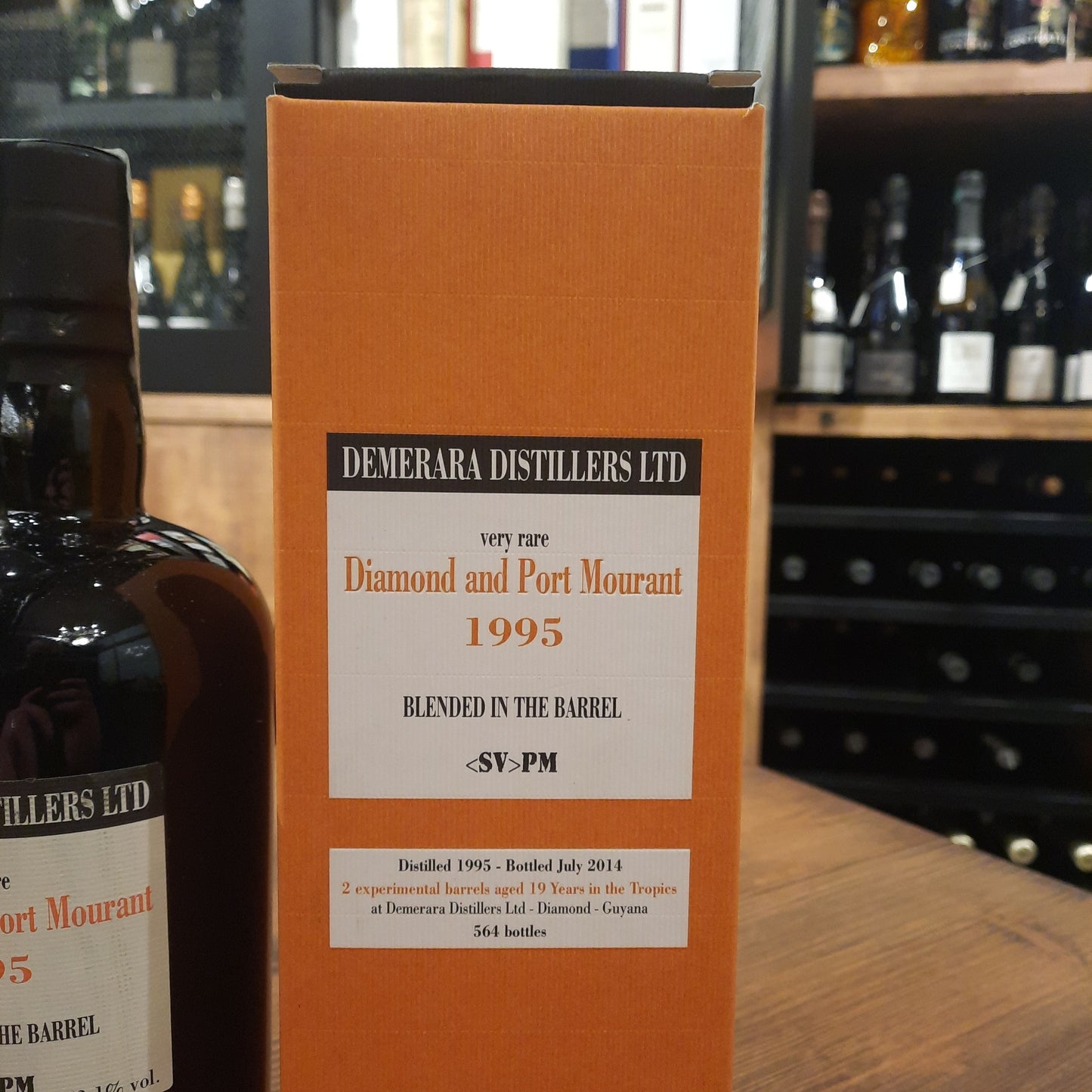 Diamond and Port Mourant 1995 Blended in the Barrel <SV> PM 62,1%