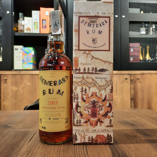 Moon Import Demerara Rum 2003 18y 45%